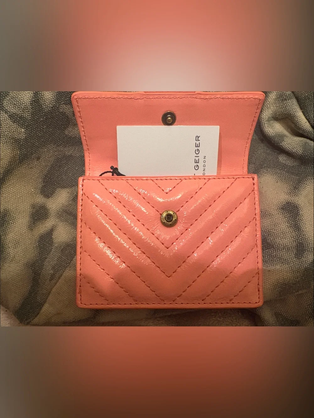 Kurt Geiger NWT pouch wallet in pink comb. Leather. Never used.
